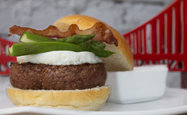 Imagem de destaque para Castro Burger