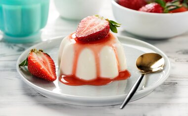 Mousse tropical é sobremesa perfeita para os dias quentes do verão; veja o o a o!