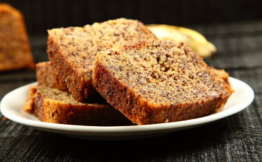 Receita de torta de banana com casca é fácil de fazer; veja o o a o!