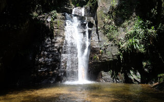 Tomar banho de cachoeira no Horto
