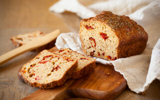 Pão de tomate seco