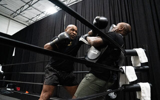 Contagem Regressiva - Jake Paul vs. Mike Tyson | Netflix