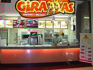 Imagem de destaque para Giraffas - Joaquim Floriano