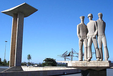 Imagem de destaque para Monumentos aos Mortos da Segunda Guerra Mundial (Monumento aos Pracinhas)